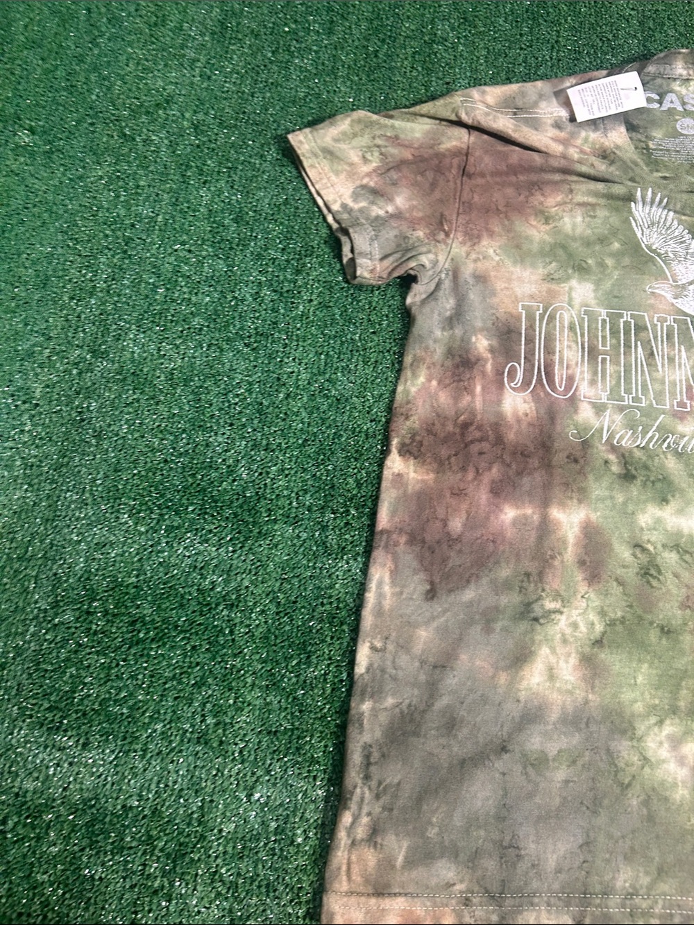 Johnny Cash Tie-Dye Graphic Tee in Green and Brown - Picture 5 of 9